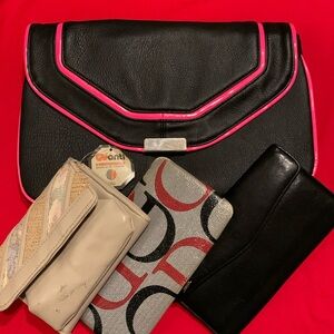 Lot of used wallets Buxton Apt 9 vintage